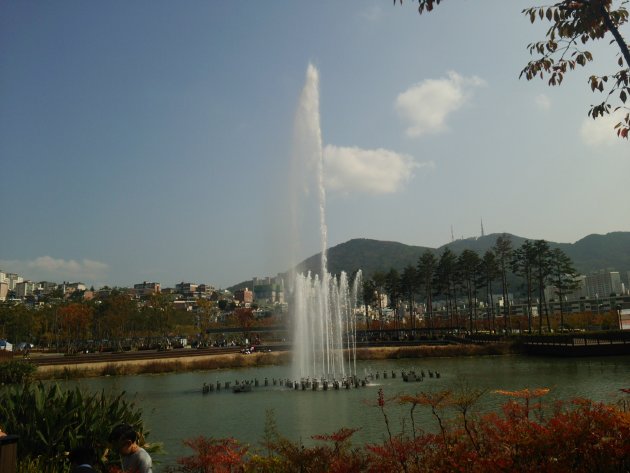 釜山市民公園にある噴水